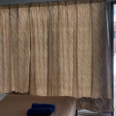 Sobey Laris Roomstay Iman Gmb Gua Musang Exterior photo